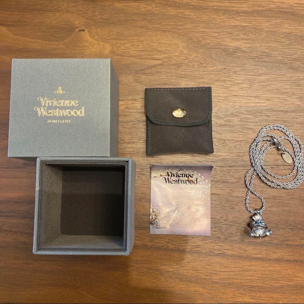 vivienne westwood vintage bear orb necklace